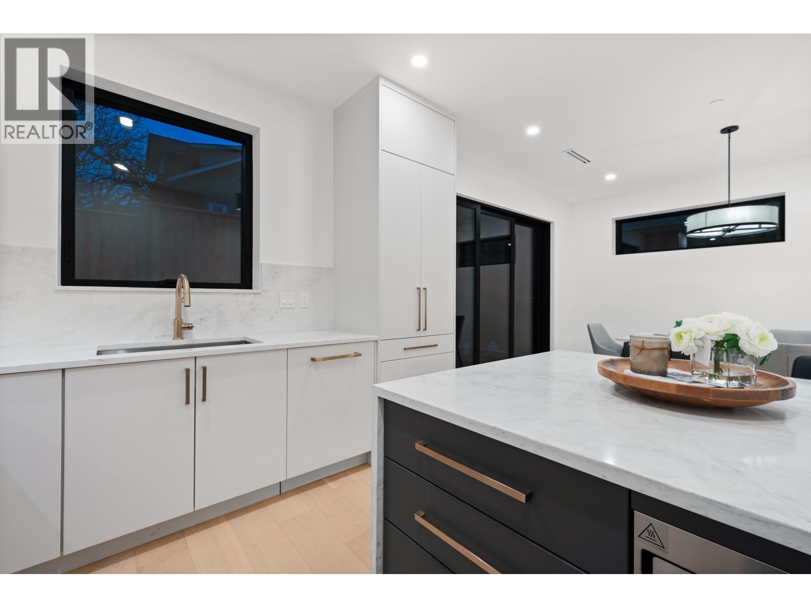 3670 Fleming Street, Vancouver, British Columbia  V5N 3V8 - Photo 16 - R3120167