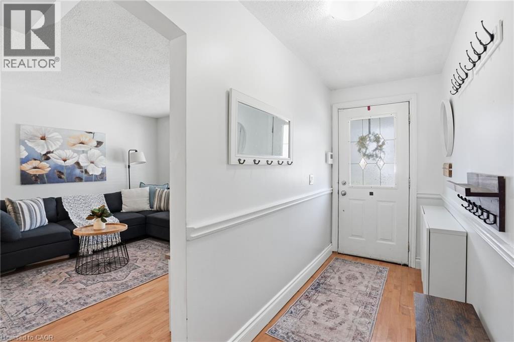 279 Park Street W, Dundas, Ontario  L9H 1Y6 - Photo 5 - 40827465