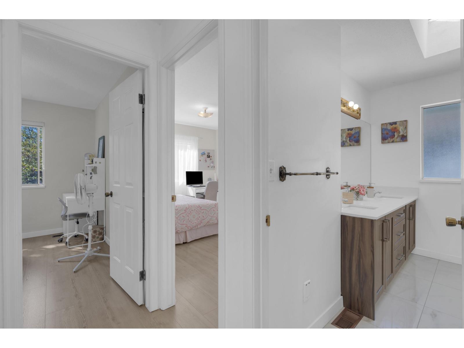 10048 157 Street, Surrey, British Columbia  V4N 2R9 - Photo 10 - R3119610