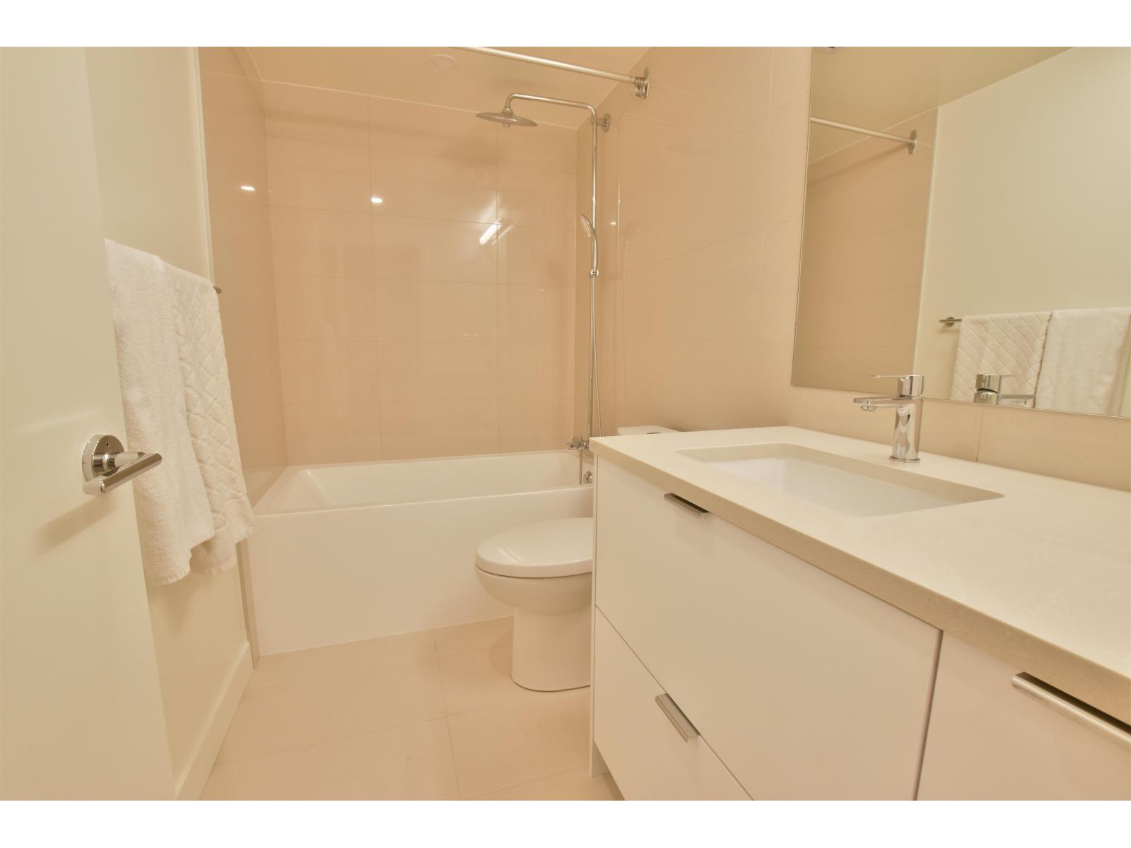 1910 13675 107a Avenue, Surrey, British Columbia  V3T 2H3 - Photo 10 - R3069952