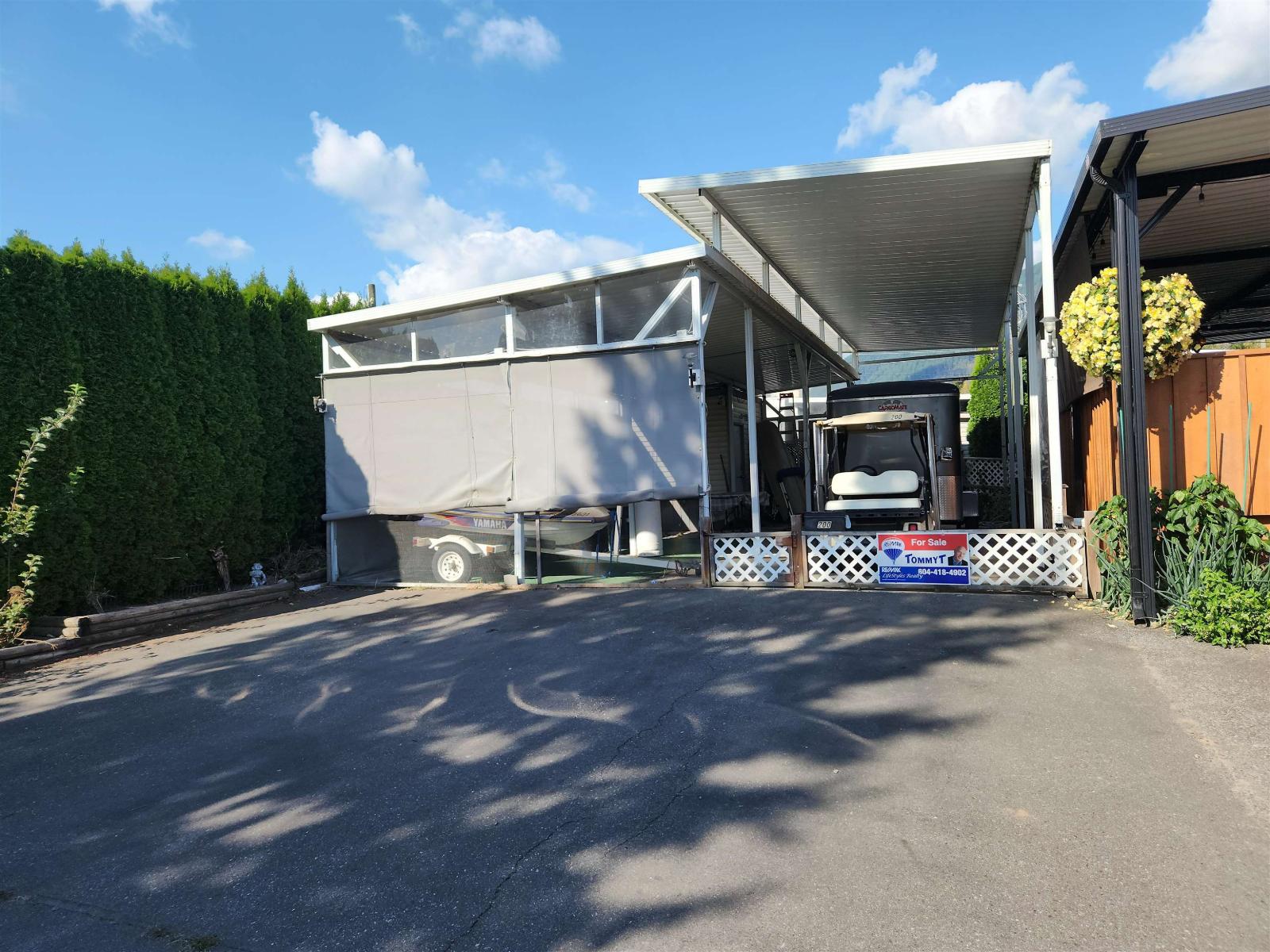 8400 Shook Road, Mission, British Columbia  V2V 7L3 - Photo 3 - R3120200