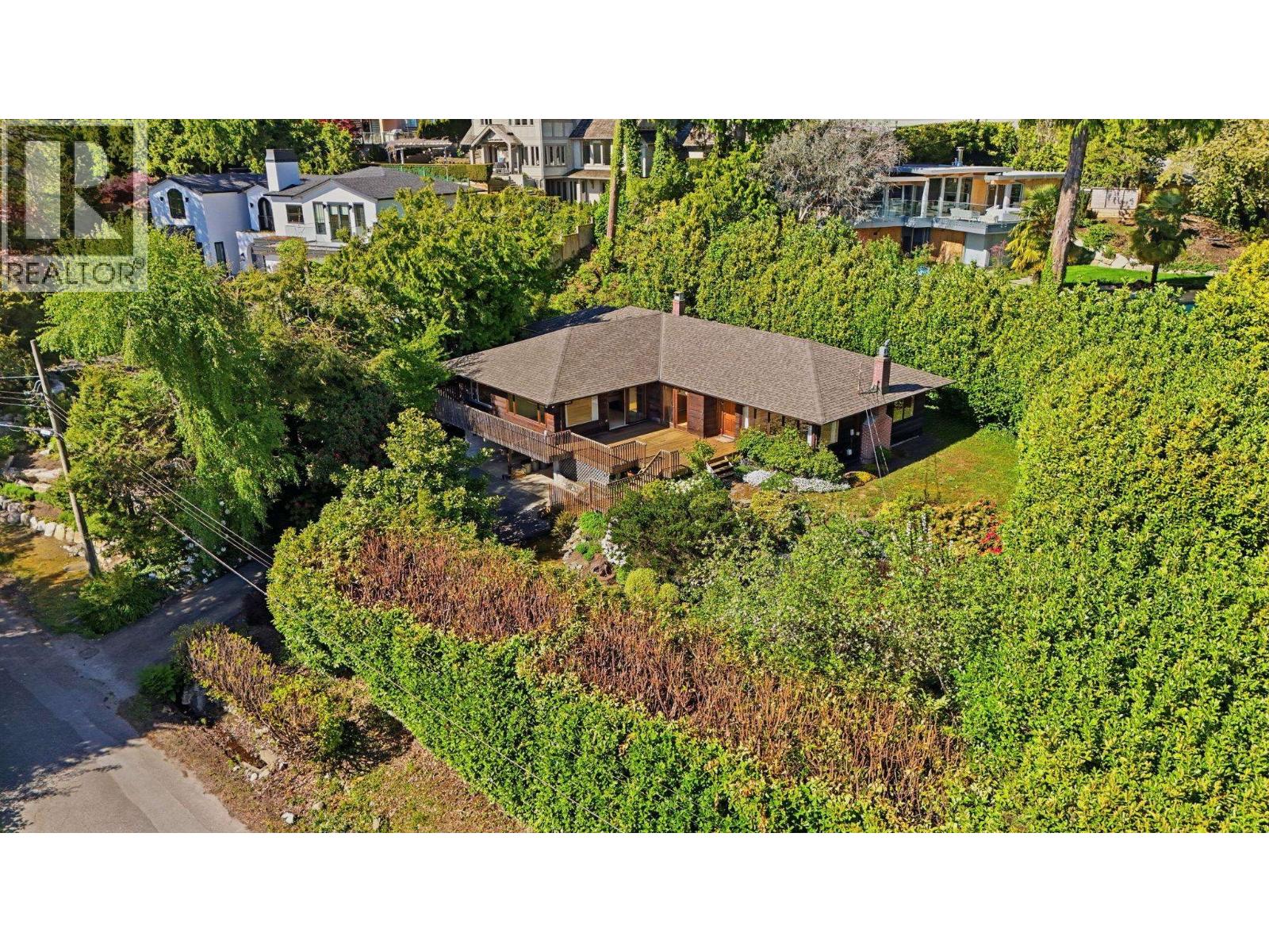 3155 Dickinson Crescent, West Vancouver, British Columbia  V7V 2L4 - Photo 3 - R3120166