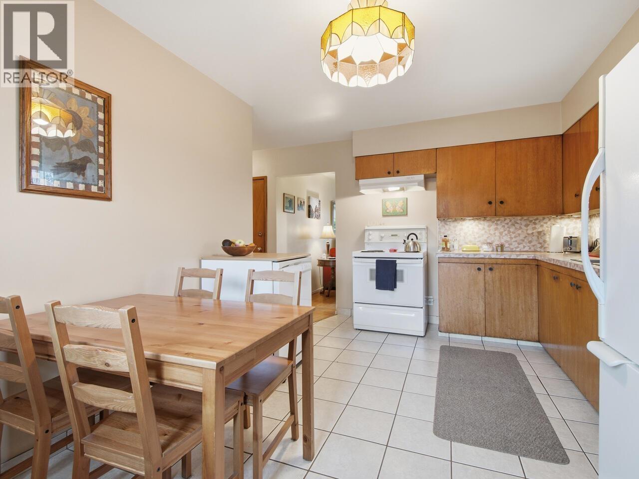 2935 Victoria Drive, Vancouver, British Columbia  V5N 4L7 - Photo 10 - R3120195