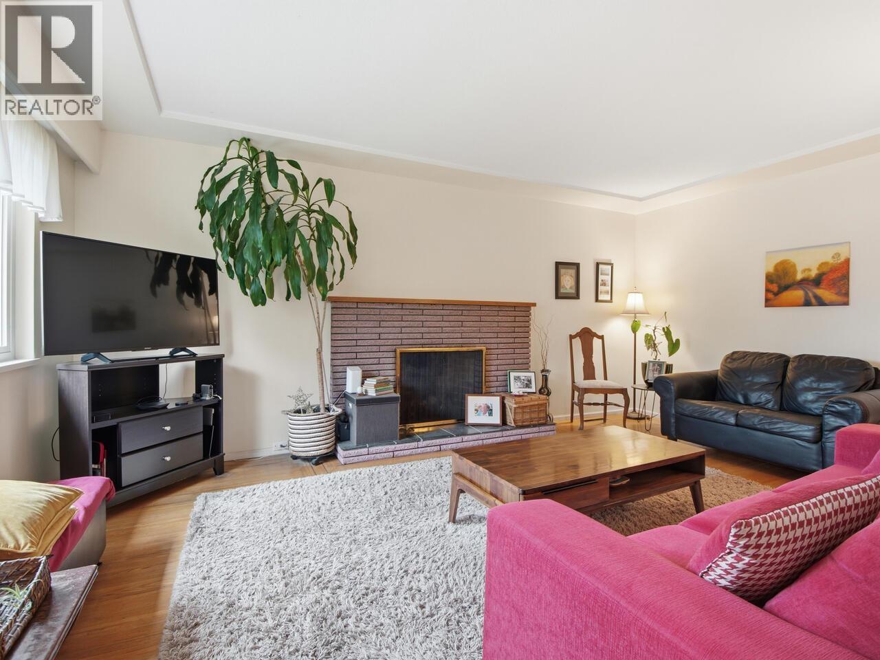 2935 Victoria Drive, Vancouver, British Columbia  V5N 4L7 - Photo 3 - R3120195