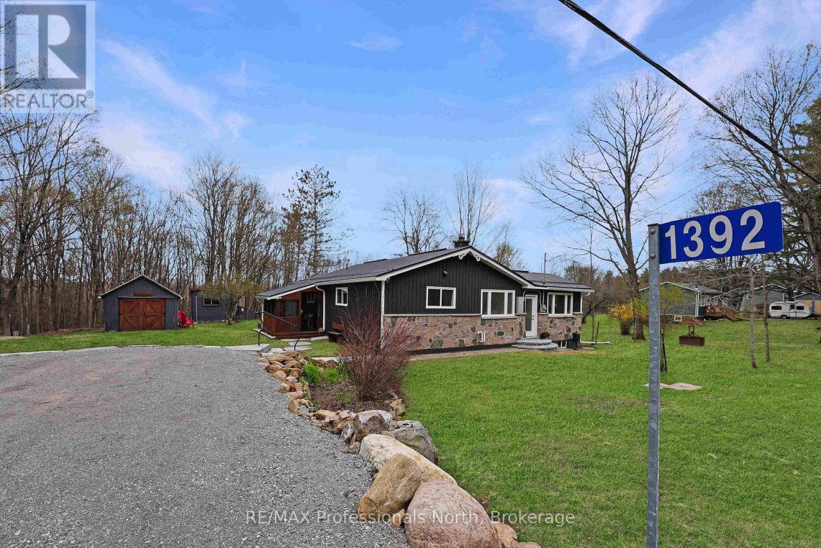 1392 Old Donald Road, Dysart Et Al (Dysart), Ontario  K0M 1S0 - Photo 42 - X13091202