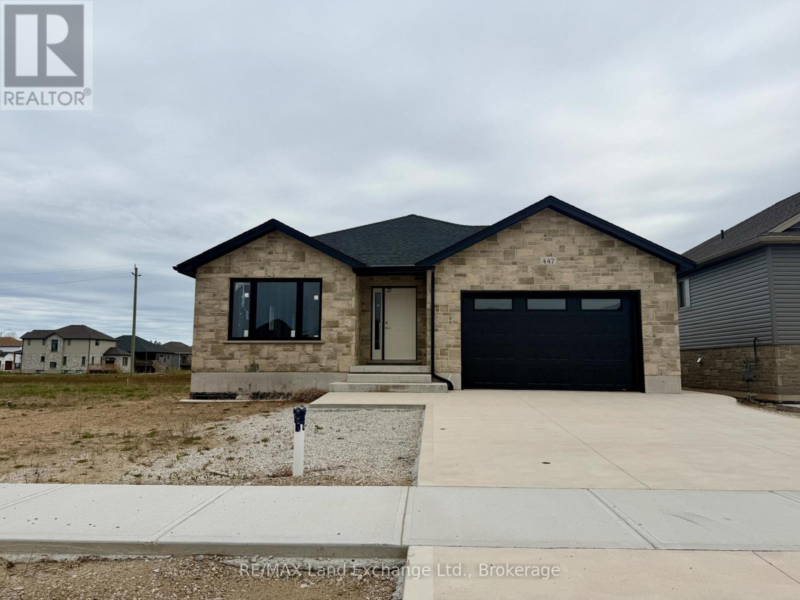 447 BURNSIDE STREET, saugeen shores, Ontario