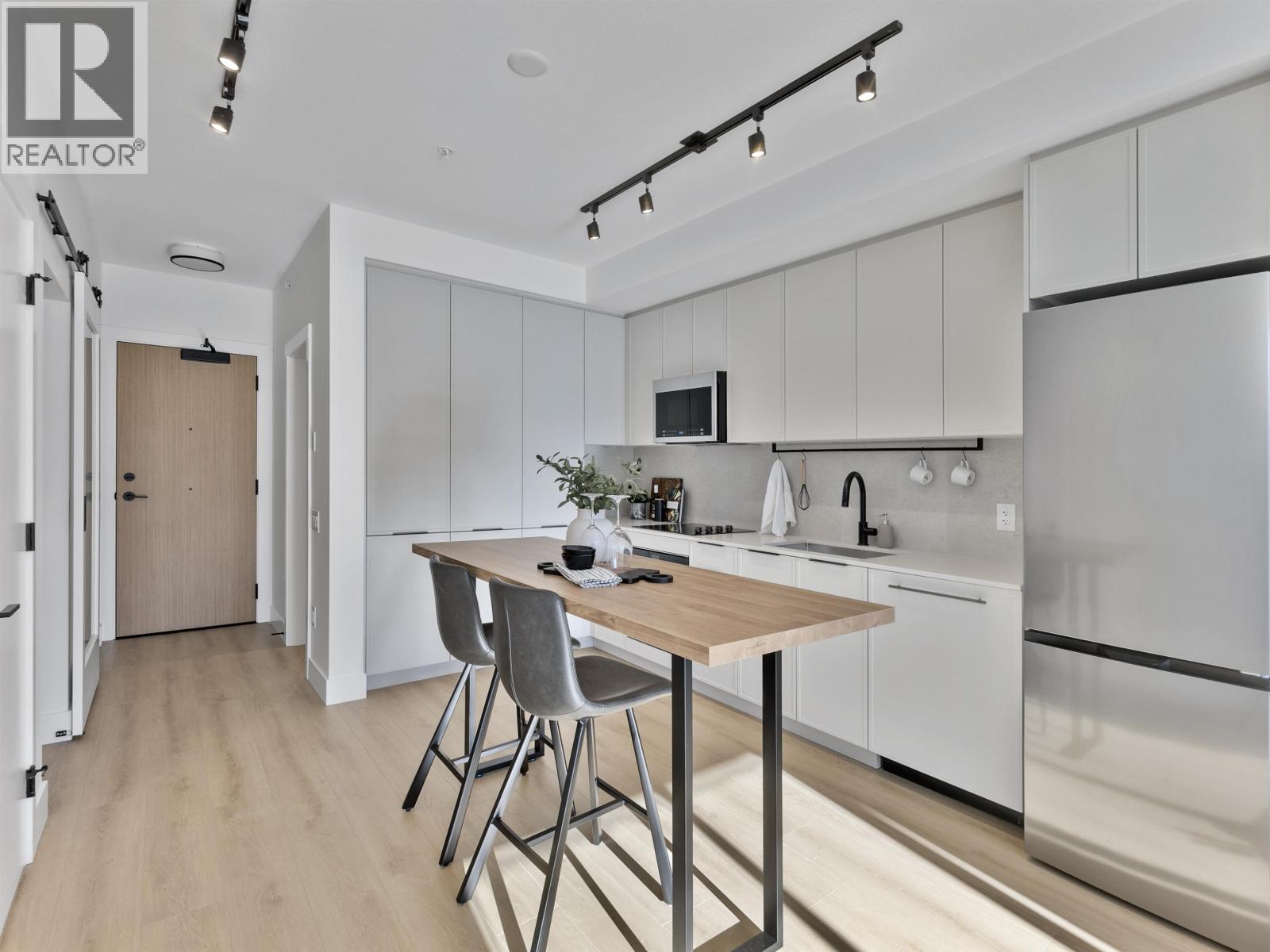 505 3055 Murray Street, Port Moody, British Columbia  V3H 0P4 - Photo 6 - R3120224