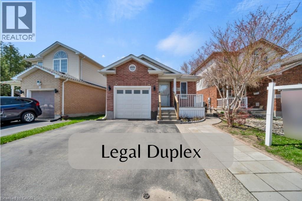 347 KEEWATIN Avenue, Kitchener, Ontario