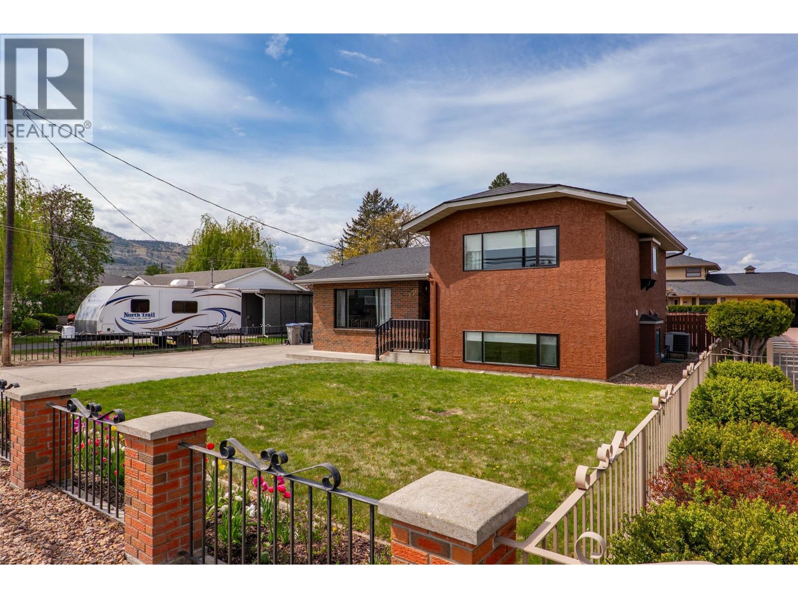 850 Windbreak Street, Kamloops, British Columbia  V2B 5P1 - Photo 6 - 10385454