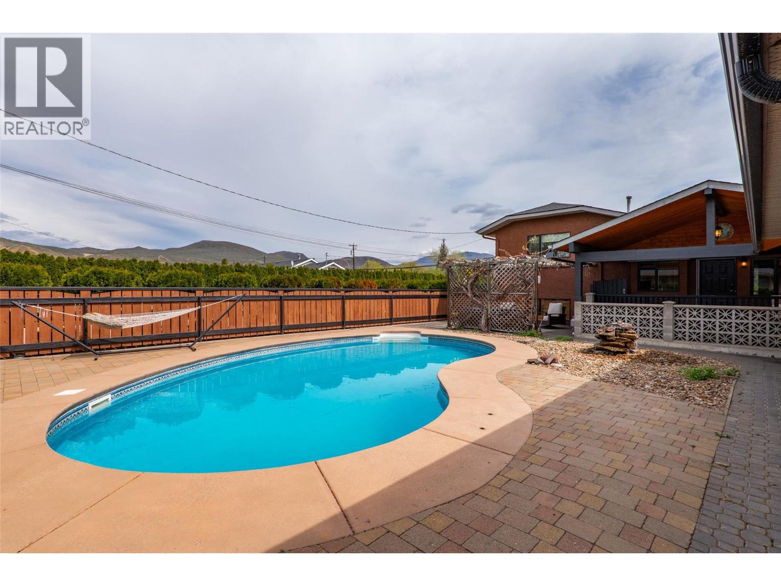 850 Windbreak Street, Kamloops, British Columbia  V2B 5P1 - Photo 31 - 10385454