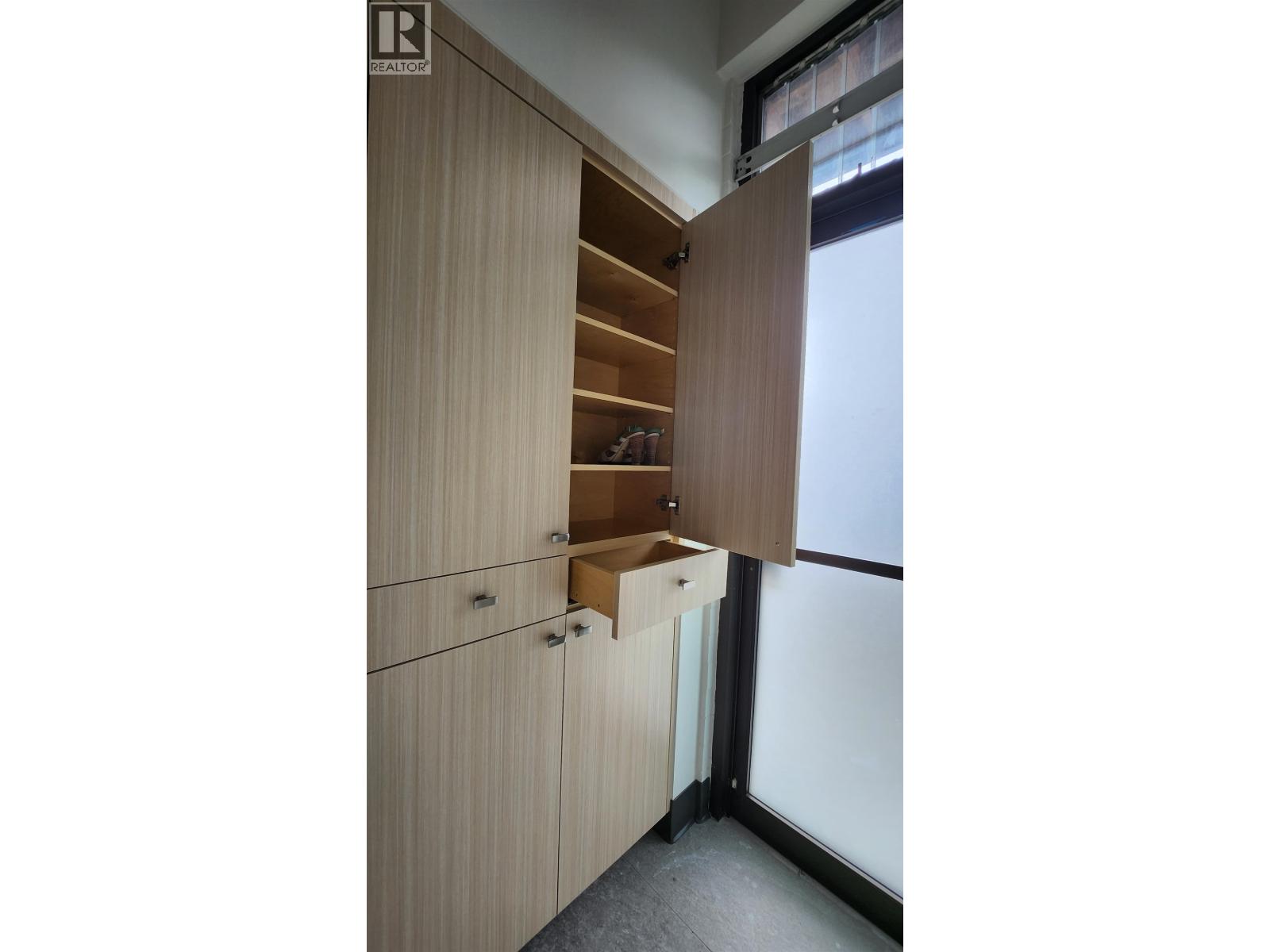 8691 Armstrong Avenue, Burnaby, British Columbia  V3N 2H4 - Photo 33 - C8078537