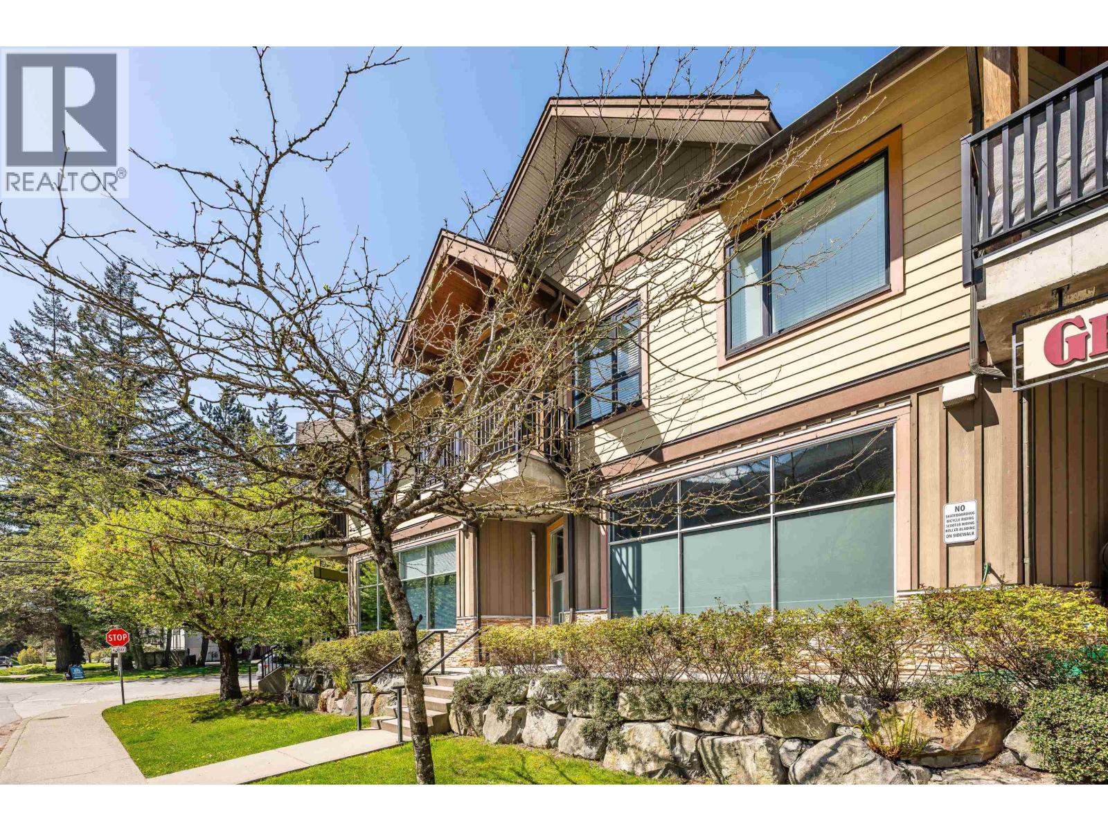102&103 1909 Maple Drive, Squamish, British Columbia  V8B 0T1 - Photo 3 - C8078539