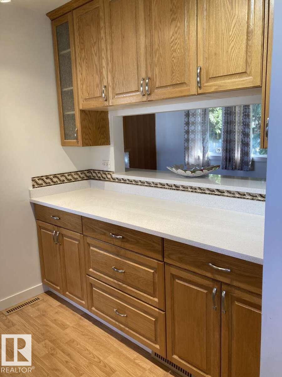 15212 86 Av Nw, Edmonton, Alberta  T5R 4C3 - Photo 15 - E4485991