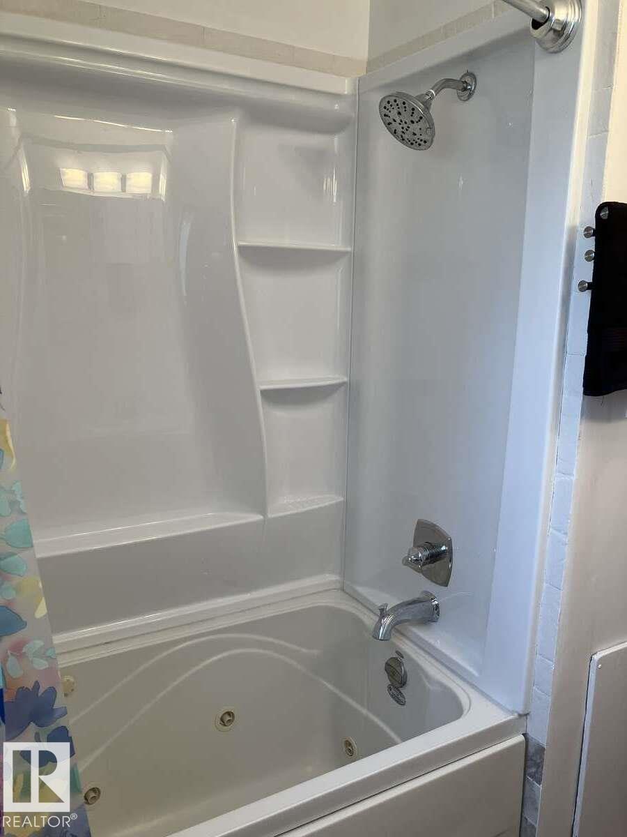 15212 86 Av Nw, Edmonton, Alberta  T5R 4C3 - Photo 26 - E4485991