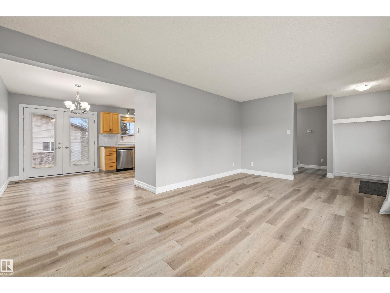 7927 71 Av Nw, Edmonton, Alberta  T6C 0B1 - Photo 10 - E4485992