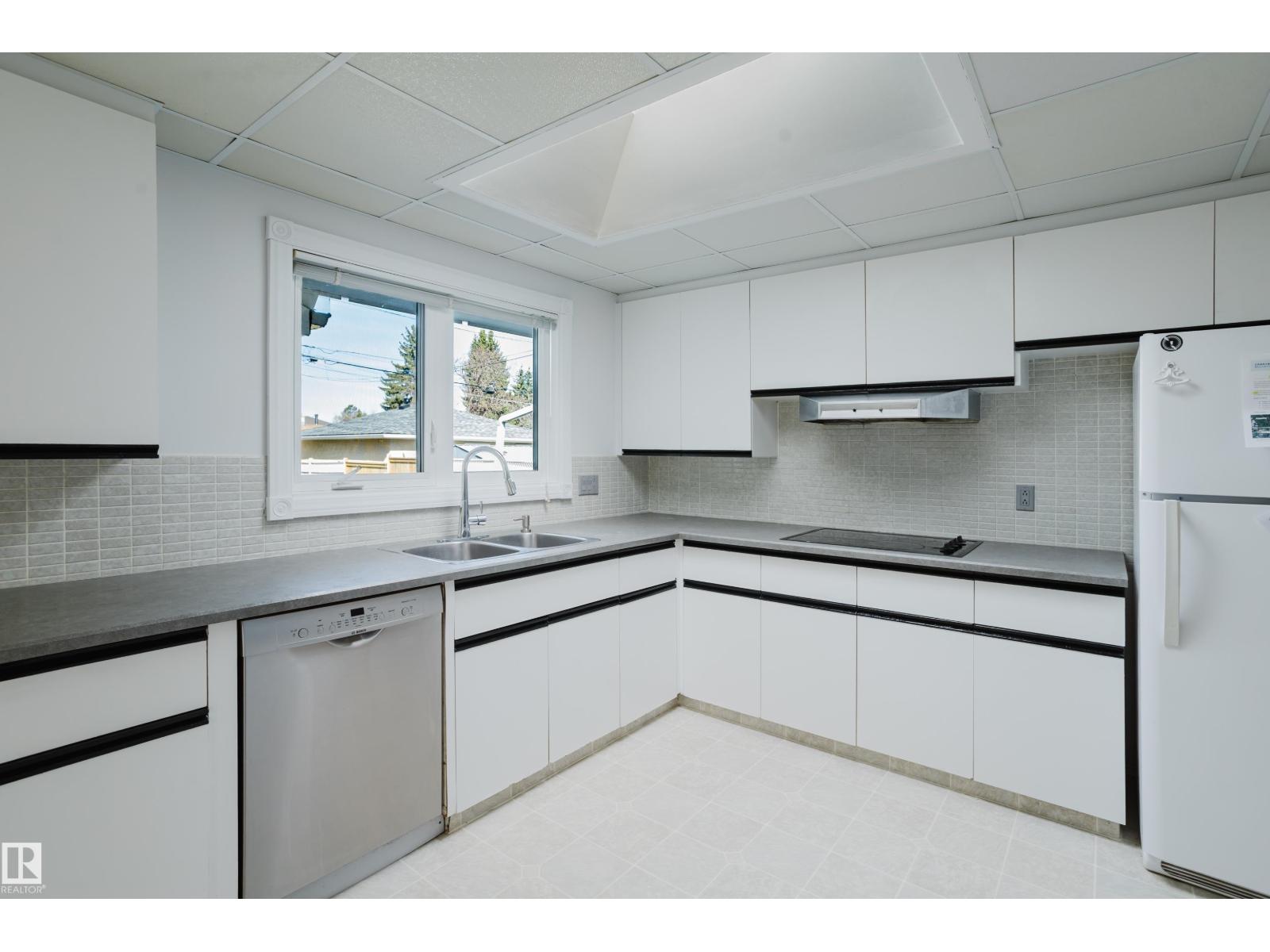 7108 83 St Nw, Edmonton, Alberta  T6C 2Y3 - Photo 13 - E4485997