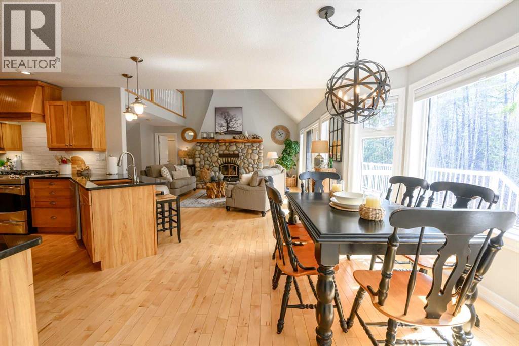61025 704a Township, County Of, Alberta  T8W 5K2 - Photo 12 - A2305926