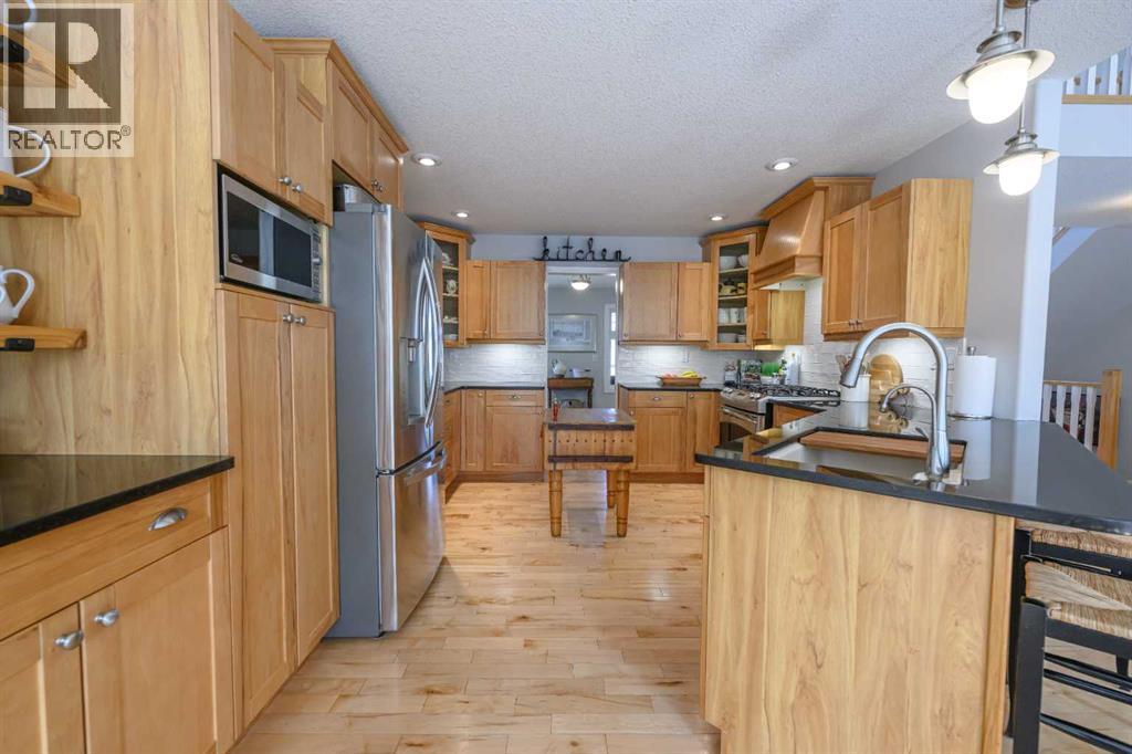 61025 704a Township, County Of, Alberta  T8W 5K2 - Photo 8 - A2305926