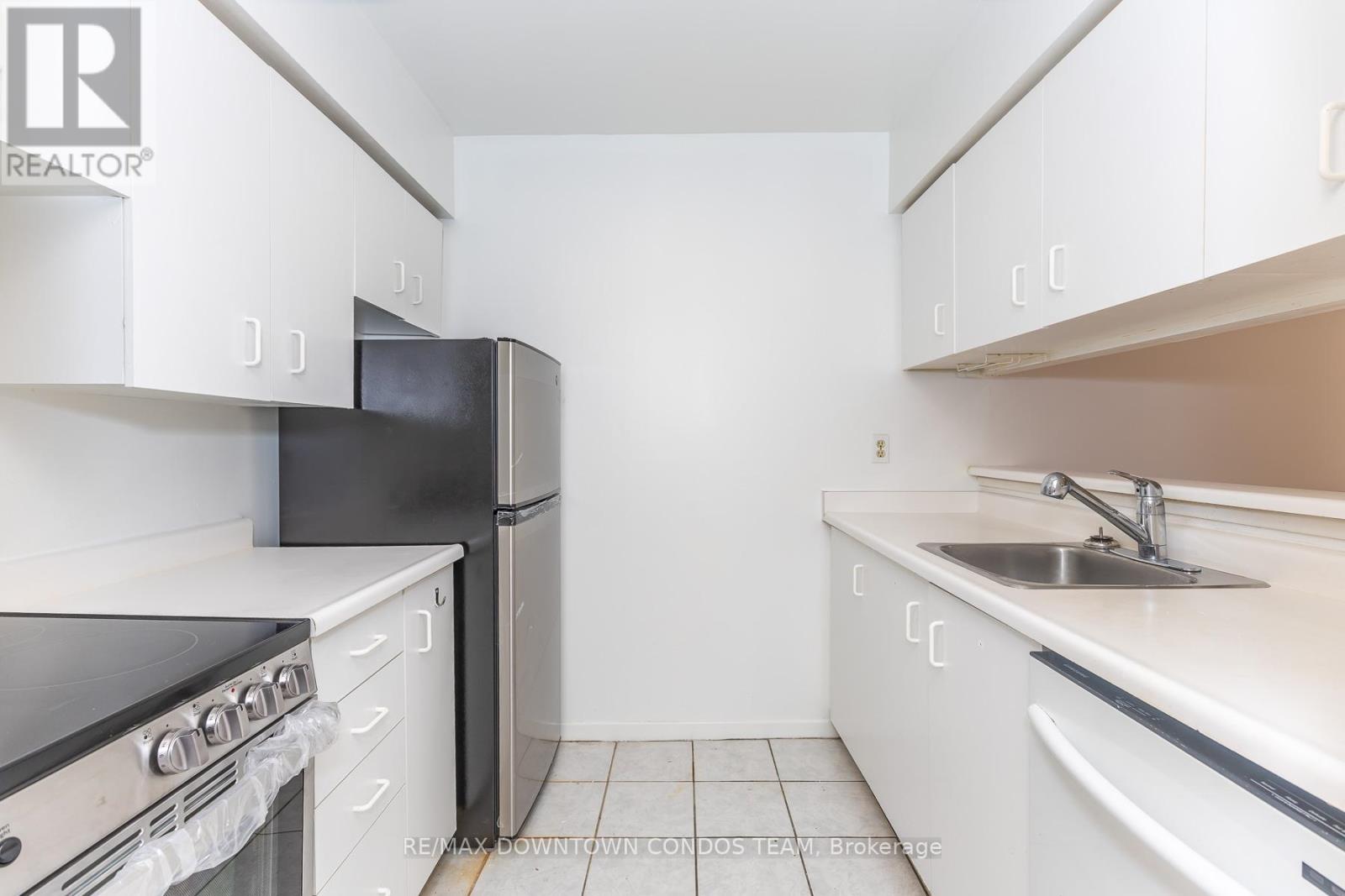 2116 - 44 St Joseph Street, Toronto, Ontario  M4Y 2W4 - Photo 17 - C13071316