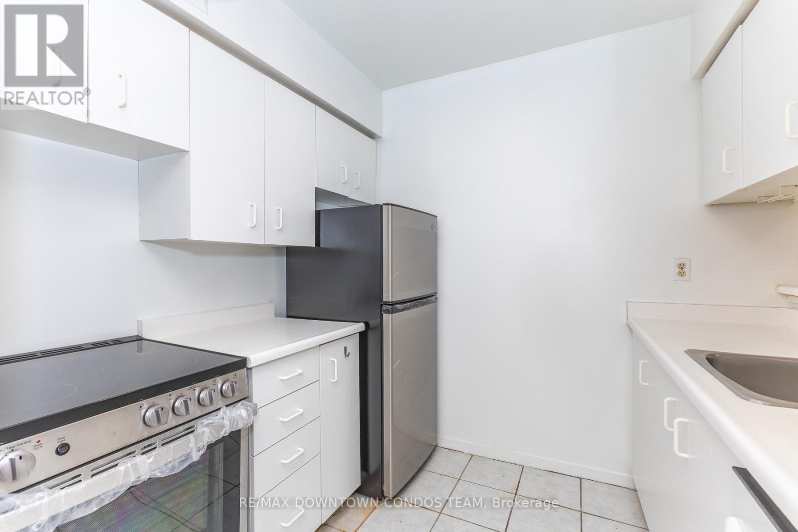 2116 - 44 St Joseph Street, Toronto, Ontario  M4Y 2W4 - Photo 16 - C13071316
