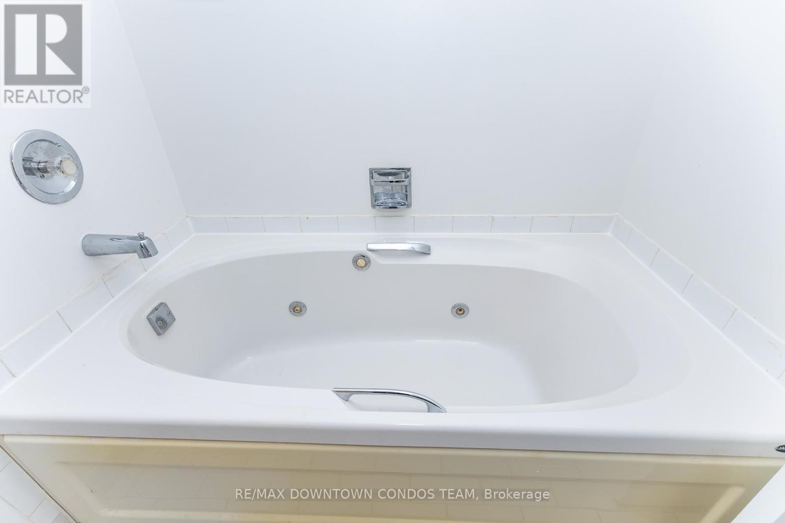 2116 - 44 St Joseph Street, Toronto, Ontario  M4Y 2W4 - Photo 21 - C13071316