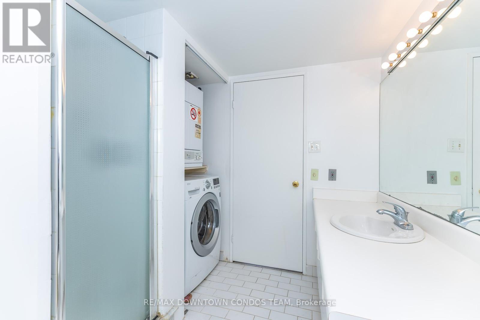 2116 - 44 St Joseph Street, Toronto, Ontario  M4Y 2W4 - Photo 22 - C13071316