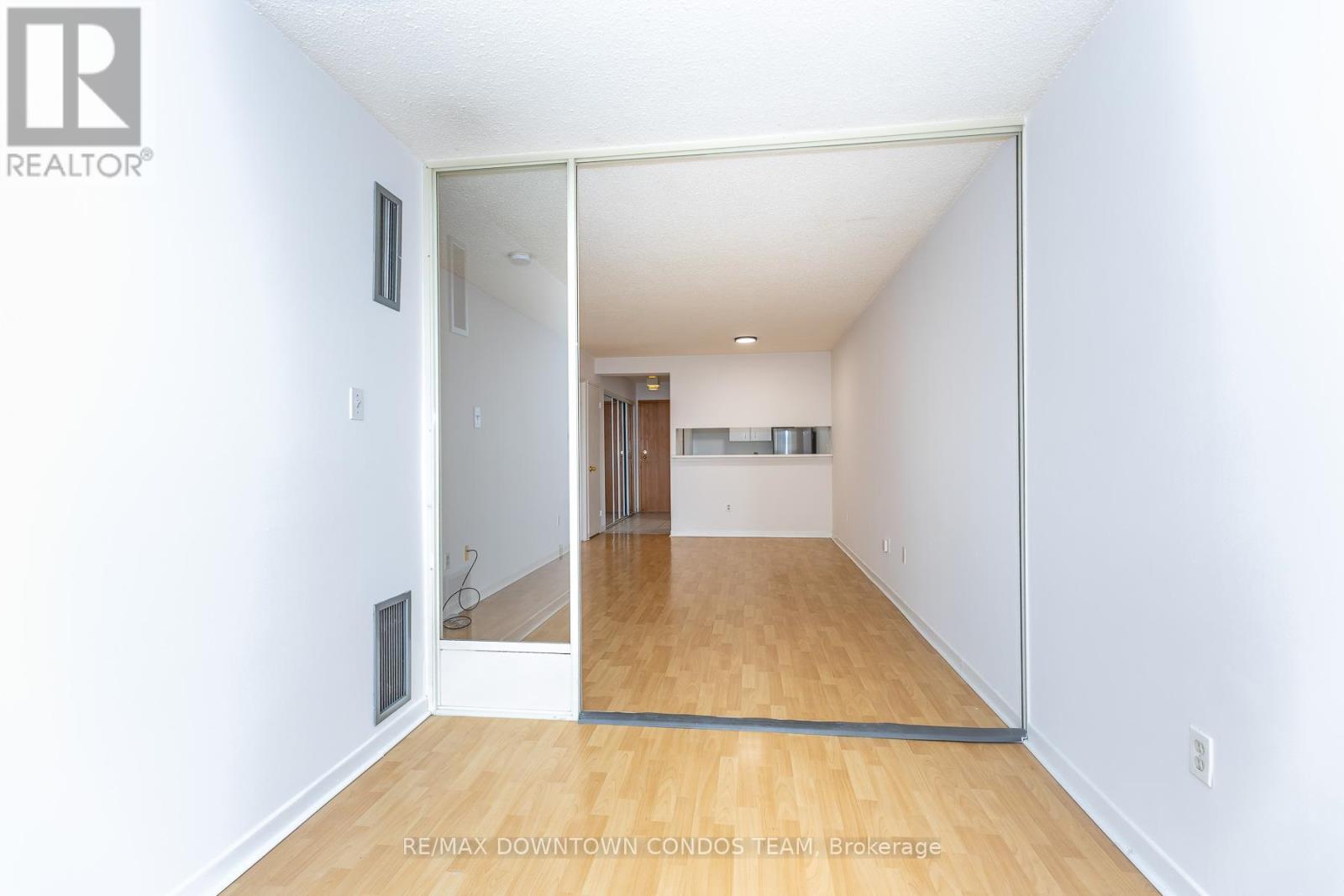 2116 - 44 St Joseph Street, Toronto, Ontario  M4Y 2W4 - Photo 27 - C13071316