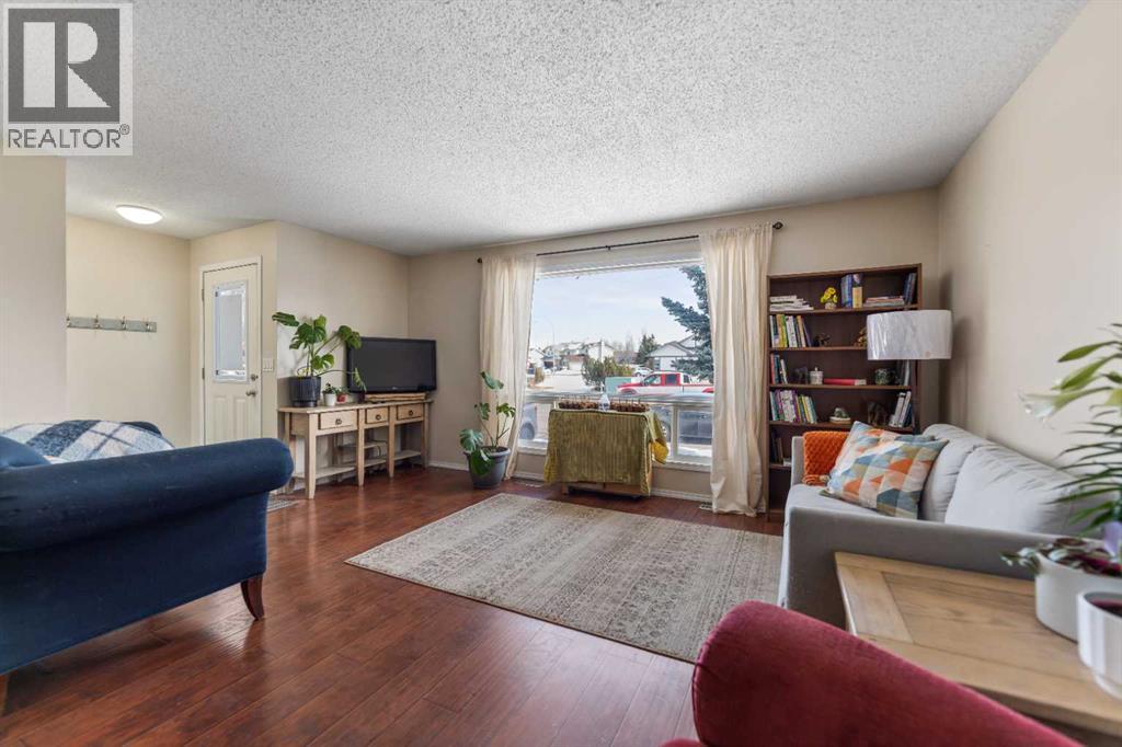 1607 Summerfield Boulevard, Airdrie, Alberta  T4B 1C7 - Photo 6 - A2298643