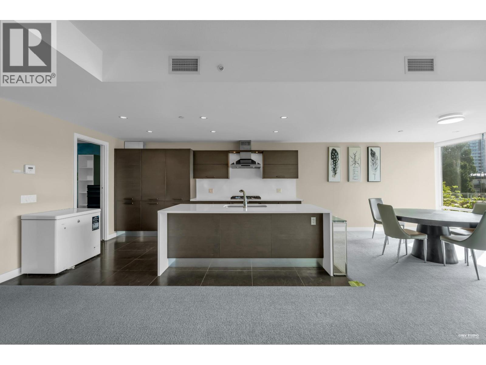 302 5838 Berton Avenue, Vancouver, British Columbia  V6S 0A5 - Photo 3 - R3112125