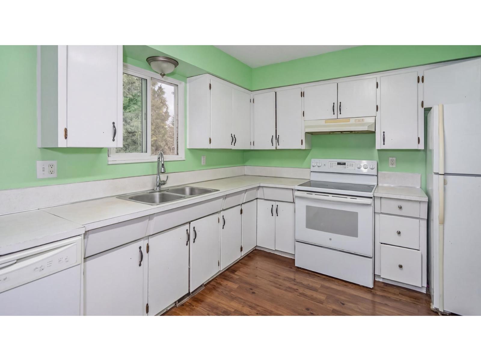 32075 Debreen Crescent, Abbotsford, British Columbia  V2T 1H1 - Photo 14 - R3120234