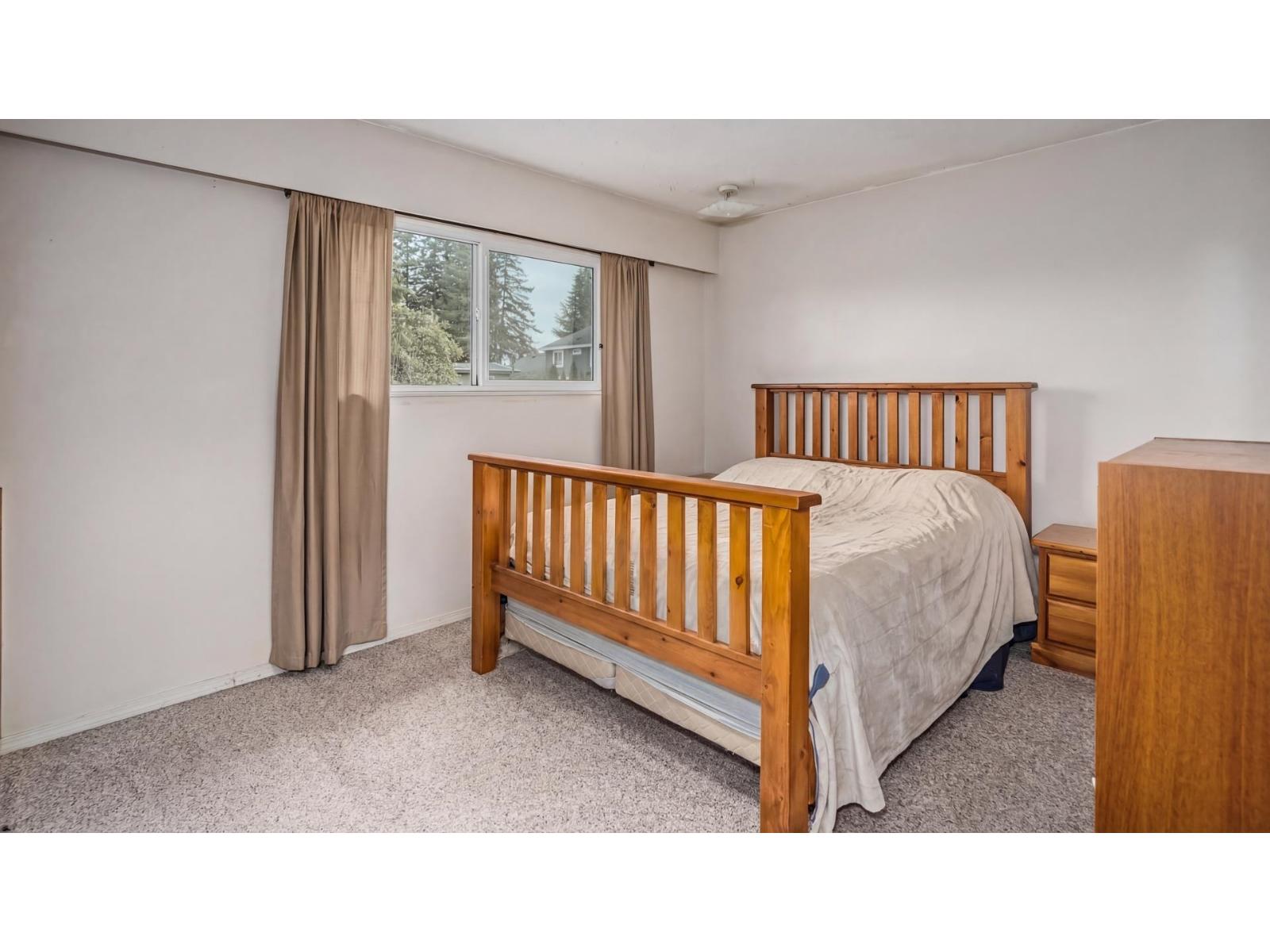 32075 Debreen Crescent, Abbotsford, British Columbia  V2T 1H1 - Photo 16 - R3120234