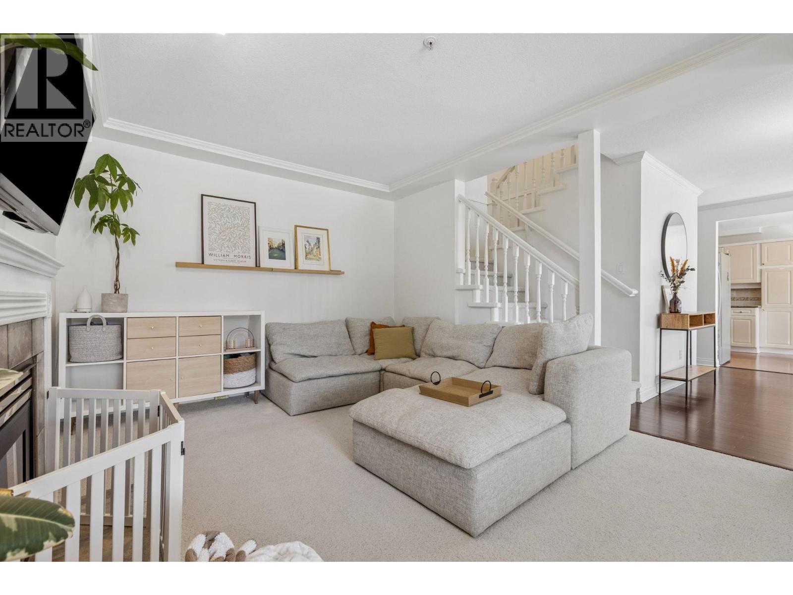 3 222 E 5th Street, North Vancouver, British Columbia  V7L 1L7 - Photo 5 - R3120142
