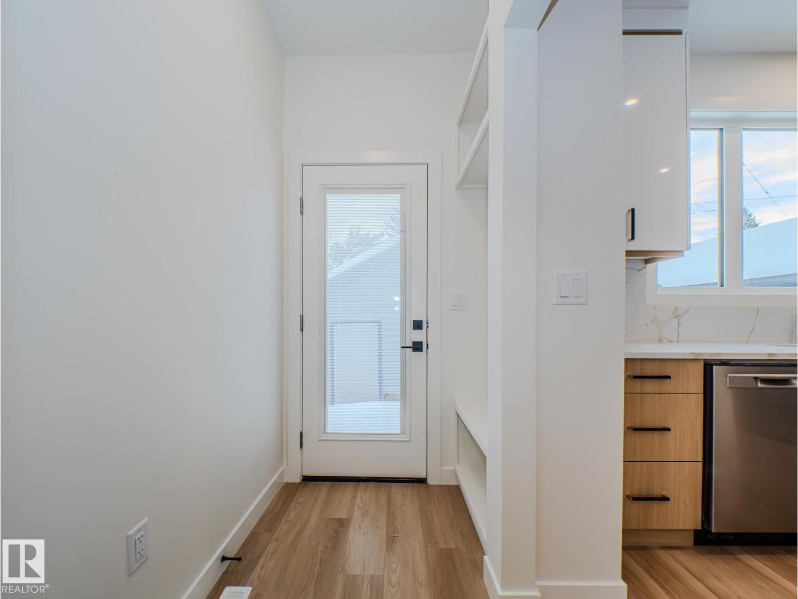 8713 149 St Nw, Edmonton, Alberta  T5R 1B5 - Photo 17 - E4486000