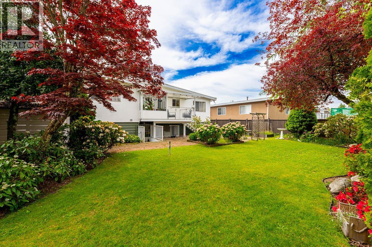 7055 Kitchener Street, Burnaby, British Columbia  V5A 1K8 - Photo 32 - R3120063
