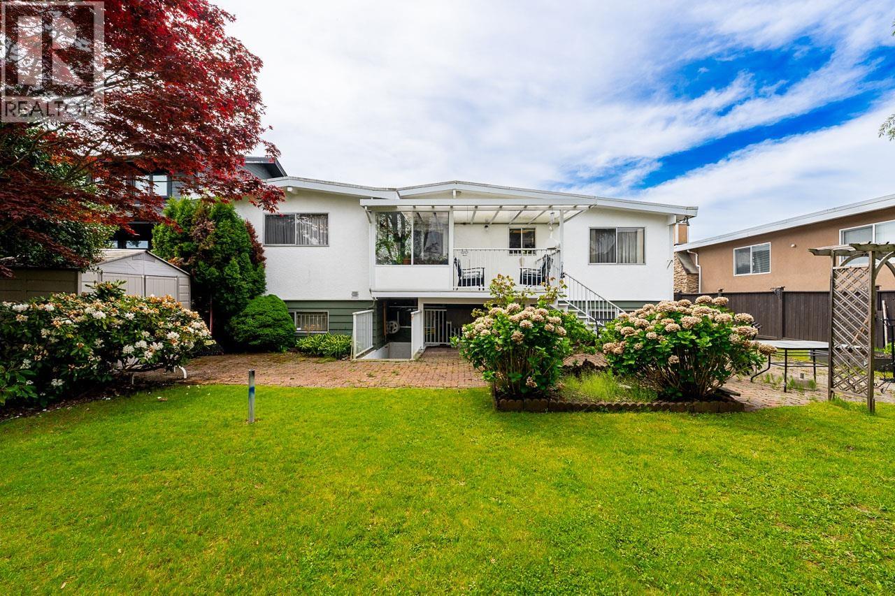 7055 Kitchener Street, Burnaby, British Columbia  V5A 1K8 - Photo 33 - R3120063