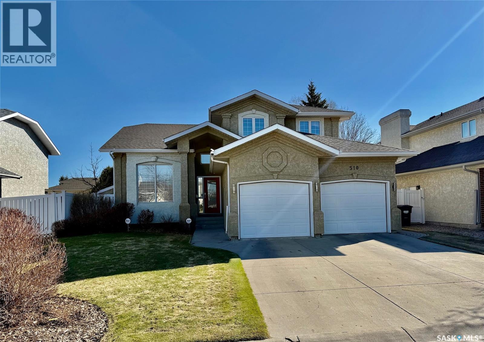 510 Eastman COVE, Saskatoon, Saskatchewan
