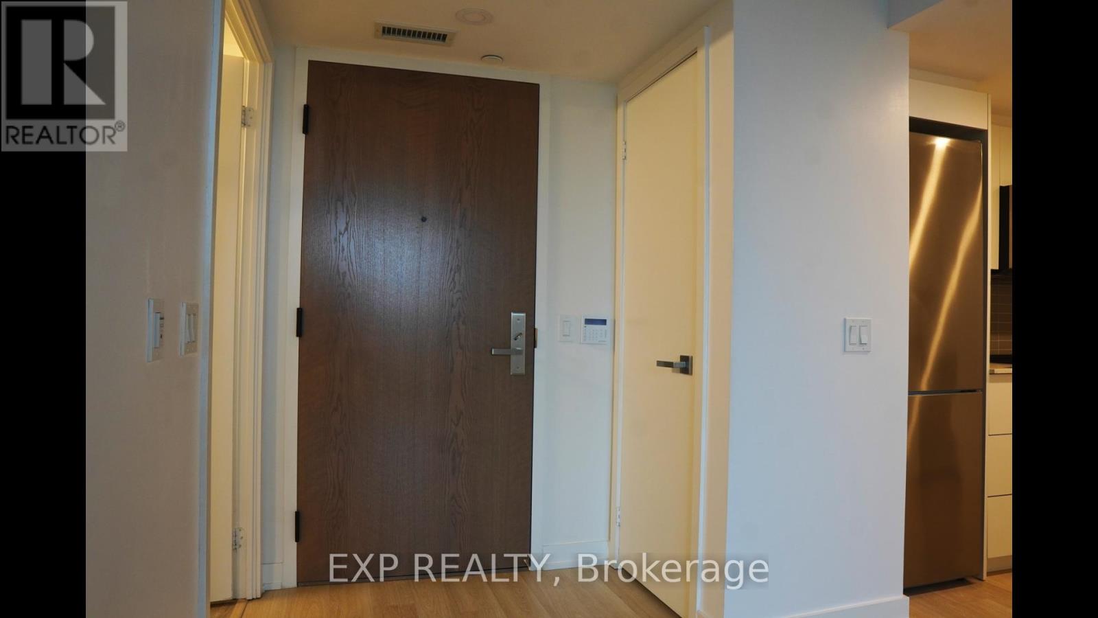 217 - 30 Tretti Way, Toronto, Ontario  M3H 0E3 - Photo 18 - C13091094