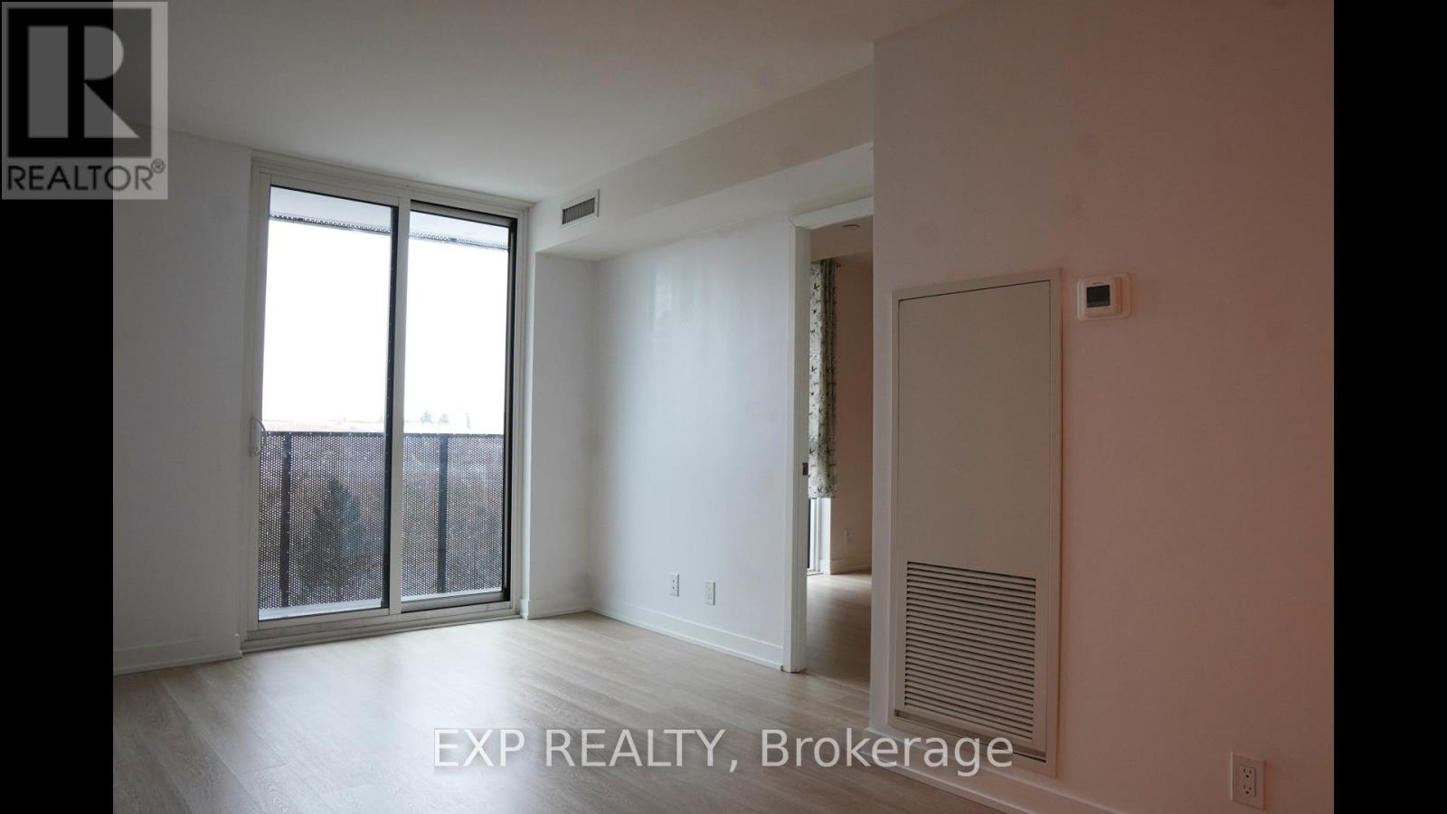 217 - 30 Tretti Way, Toronto, Ontario  M3H 0E3 - Photo 2 - C13091094
