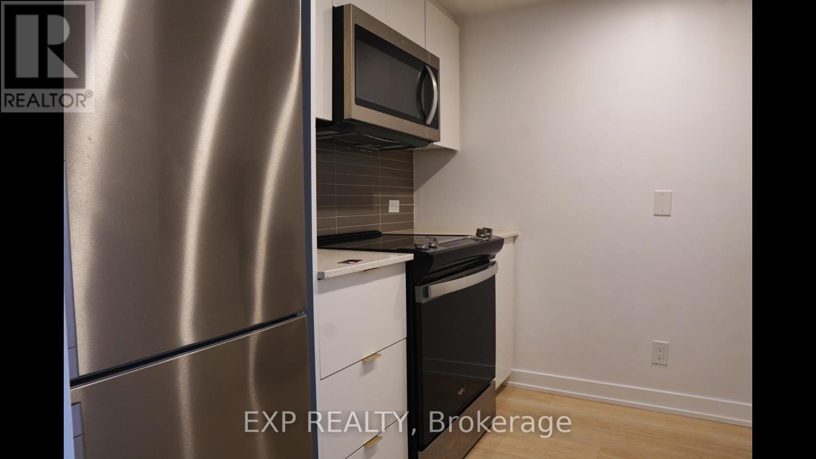217 - 30 Tretti Way, Toronto, Ontario  M3H 0E3 - Photo 4 - C13091094