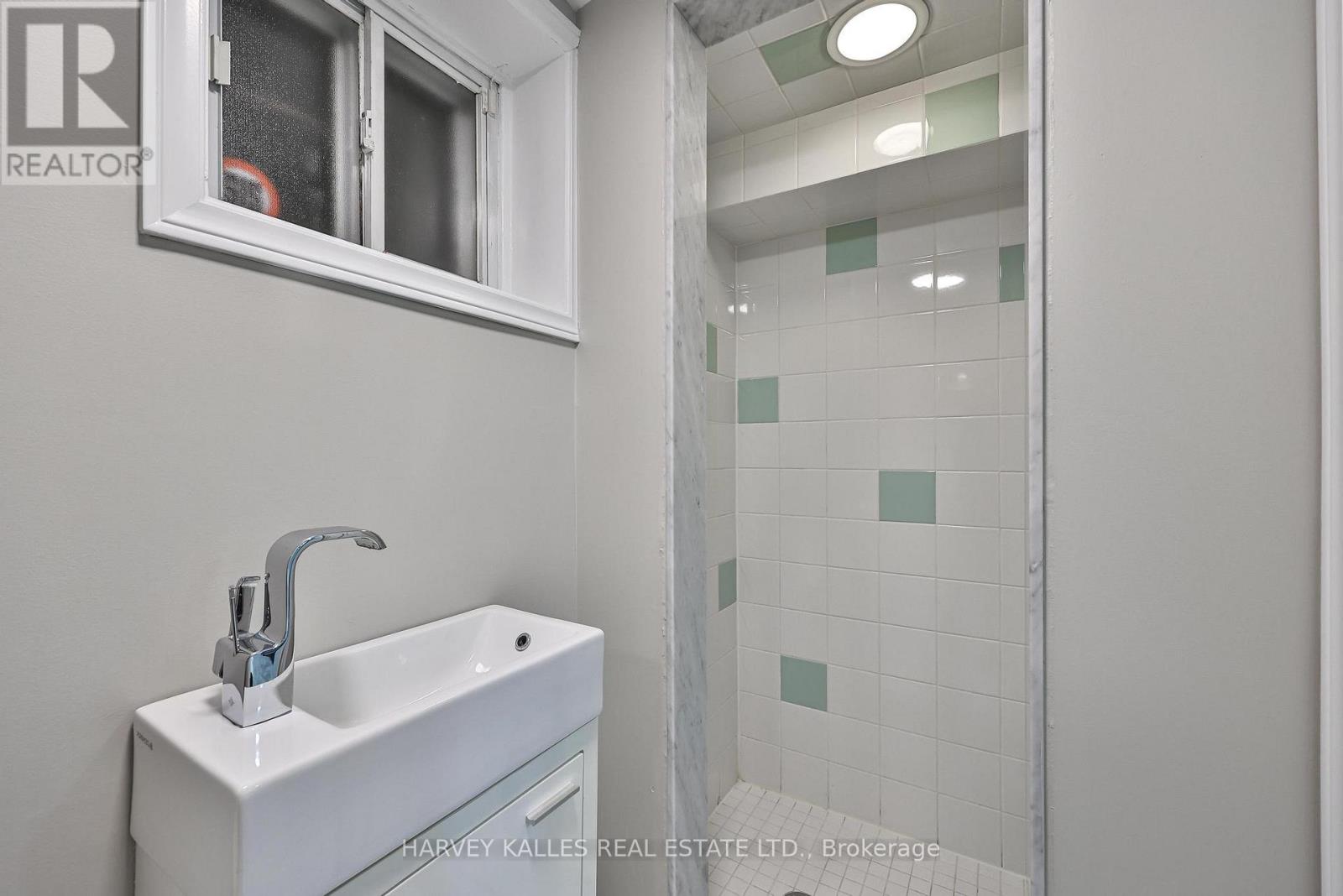 41 Romney Road, Toronto, Ontario  M3H 1H4 - Photo 37 - C13091136