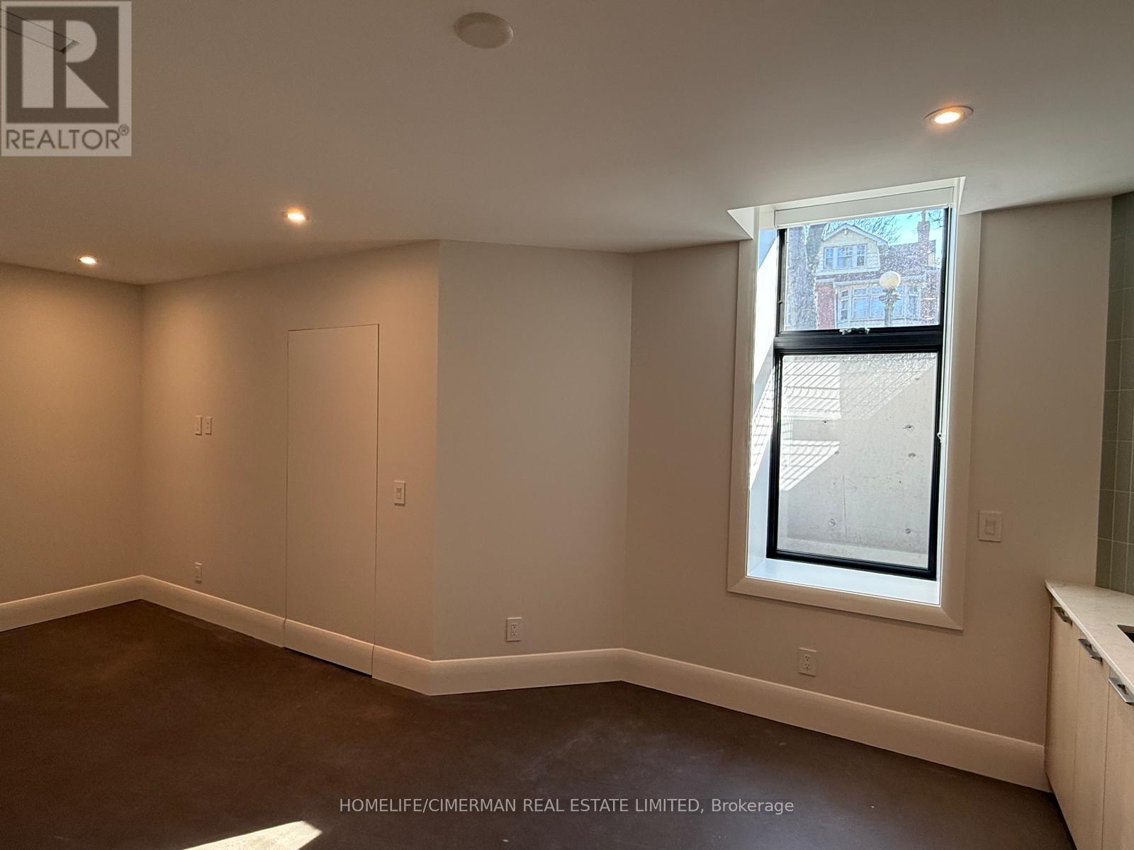 Lower - 328 Palmerston Boulevard, Toronto, Ontario  M6G 2N6 - Photo 4 - C13091156