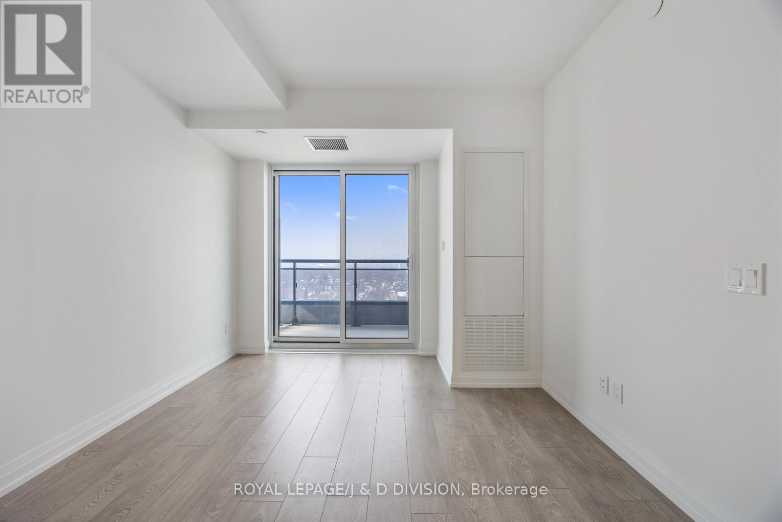 1510 - 286 Main Street, Toronto, Ontario  M4C 4X5 - Photo 16 - E13091086