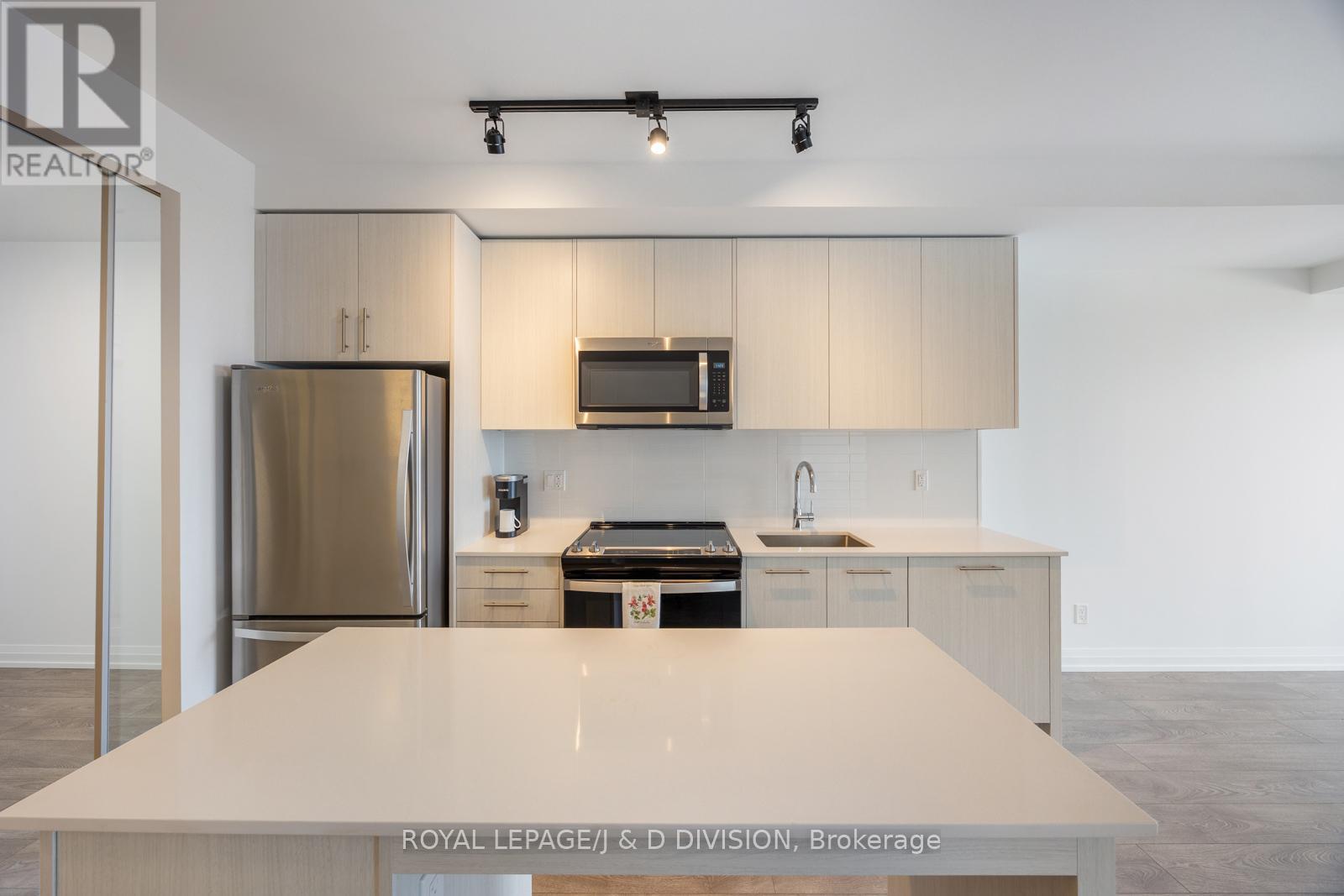 1510 - 286 Main Street, Toronto, Ontario  M4C 4X5 - Photo 6 - E13091086