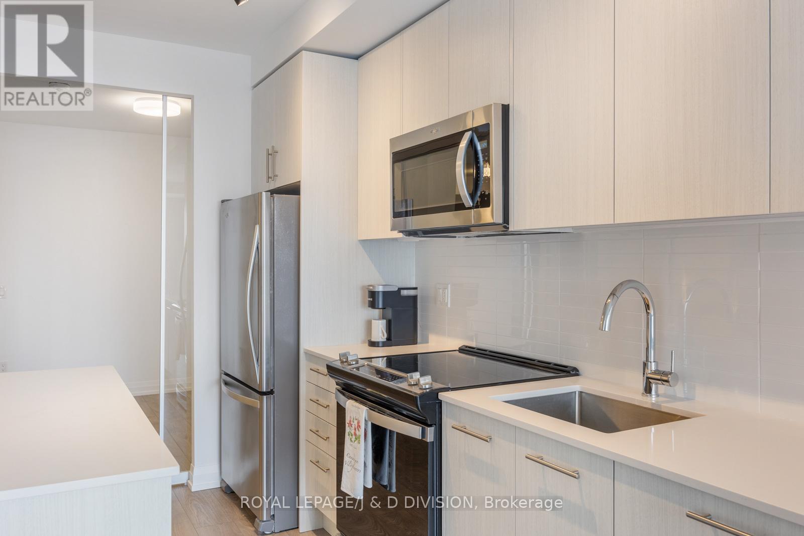 1510 - 286 Main Street, Toronto, Ontario  M4C 4X5 - Photo 9 - E13091086