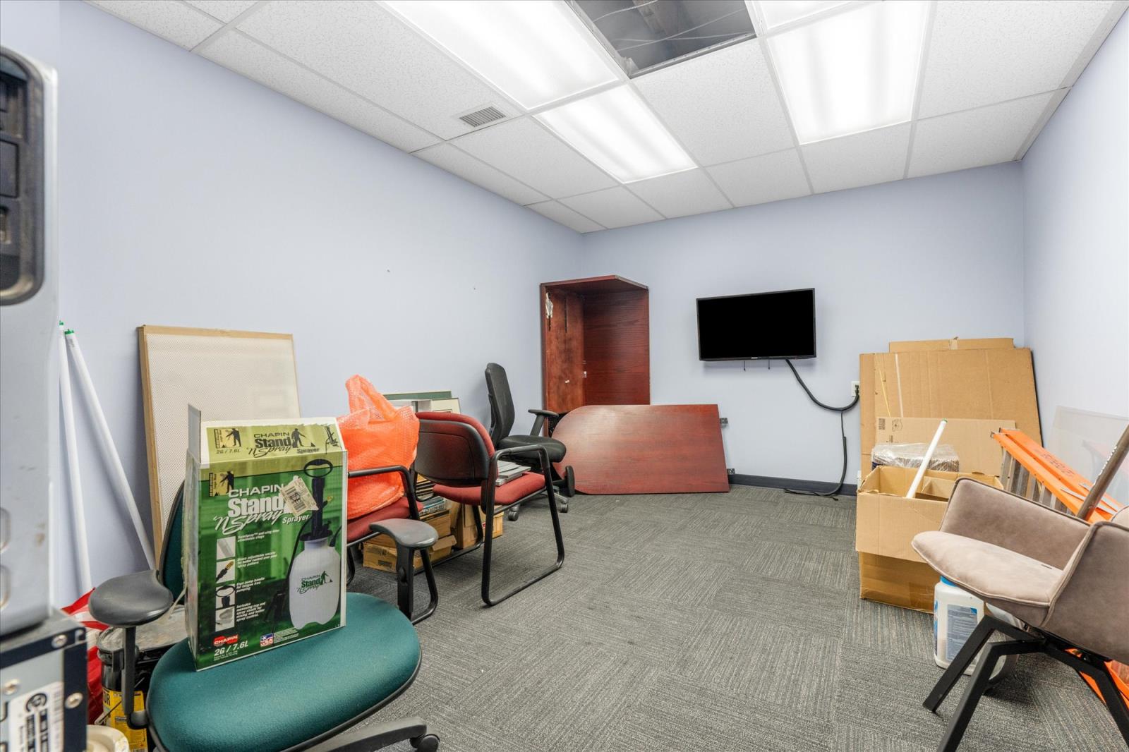 Back Office, 10047  81 Ave Nw, Edmonton, Alberta  T6E 1W7 - Photo 5 - 44811844