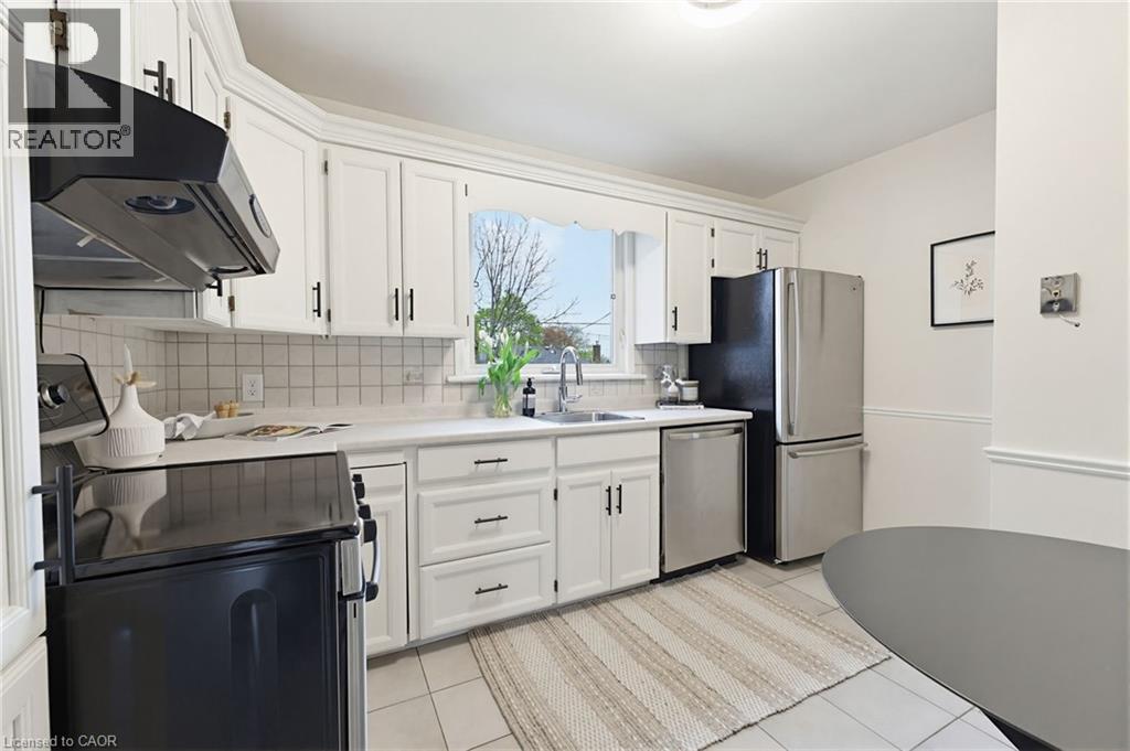 51 Bromley Road, Hamilton, Ontario  L9A 2E1 - Photo 14 - 40826864