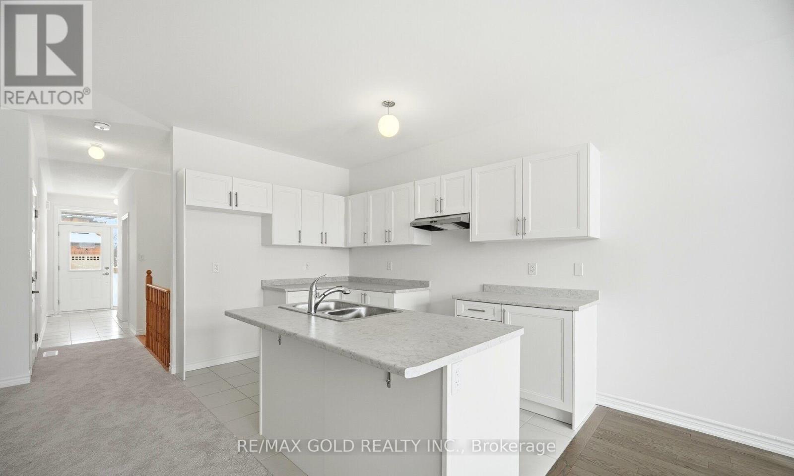 251 Wilcox Drive, Clearview (Stayner), Ontario  L0M 1S0 - Photo 4 - S13091206