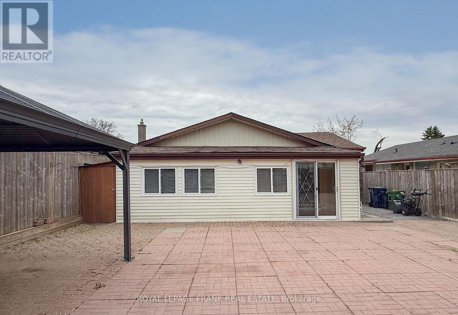 25 Shoreland Crescent, Toronto, Ontario  M1G 1M4 - Photo 30 - E13091436
