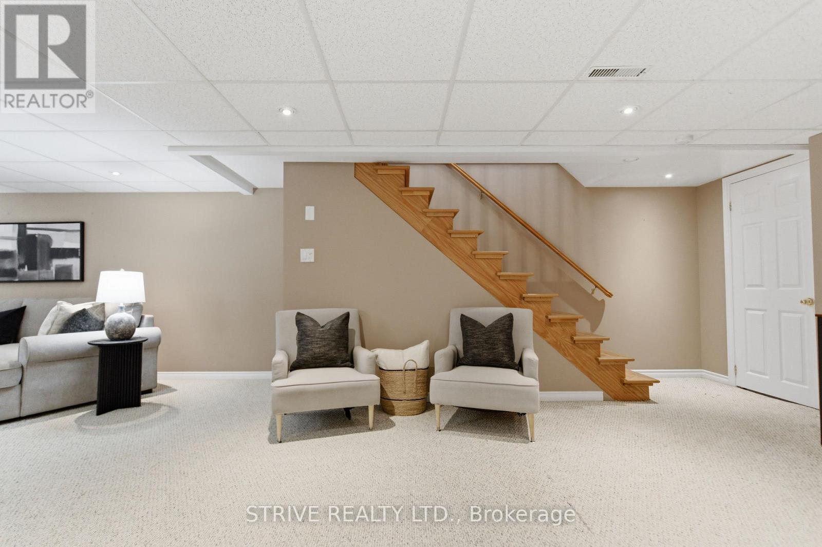 90 Southwood Street, Oshawa, Ontario  L1G 6L7 - Photo 34 - E13091578