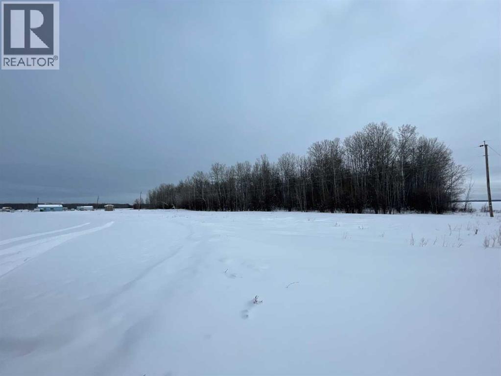 Receivership Sale Hwy 695, West, County Of, Alberta  T0H 2M0 - Photo 1 - A2307107